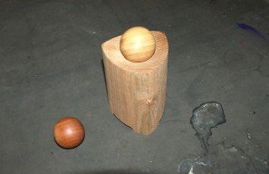 The finished vessel showing the feet